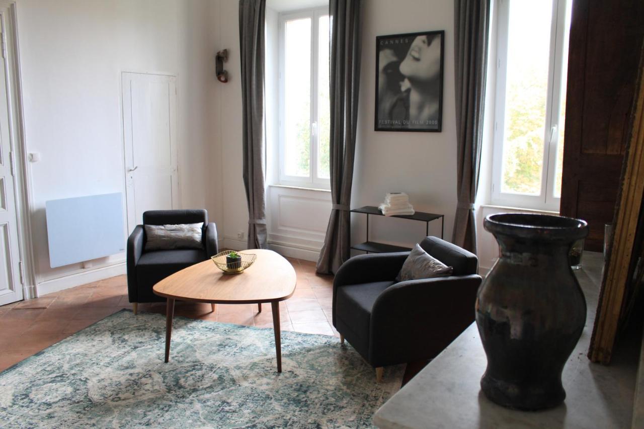 Paul Sabatier-T1-Vue Sur Jardin-Luxe-Wifi-Fi-Velo Apartment Castelnaudary Exterior photo